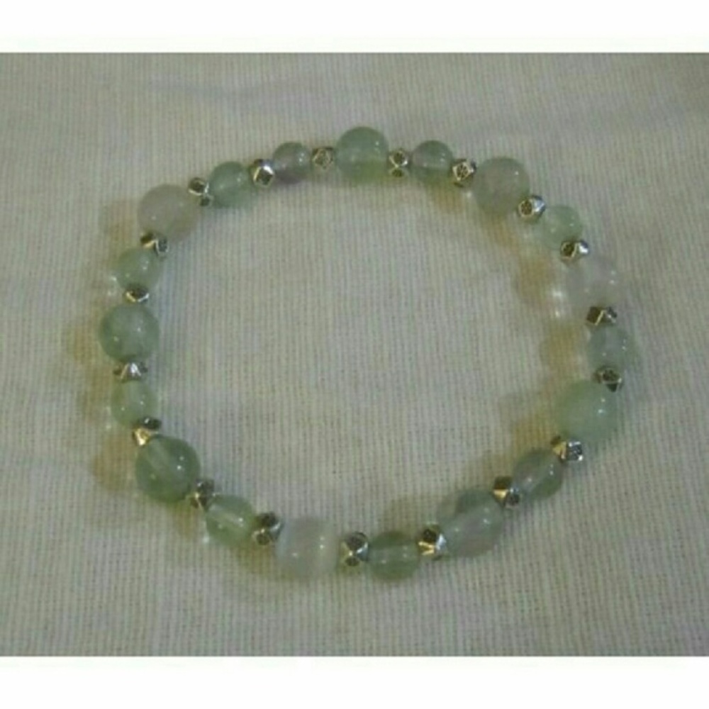 Light green agate gemstones bracelet gift boxed